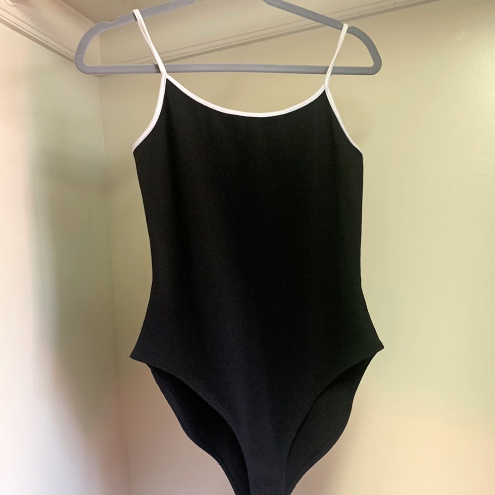 Black one piece/ top 🖤